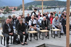 ON  Kuzman privabil na grad Vrbovec malo množico satire željnih F Jože Miklavc IMG_8819 (2)